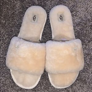UGG® Cozette Sheepskin Slipper Slides size 8